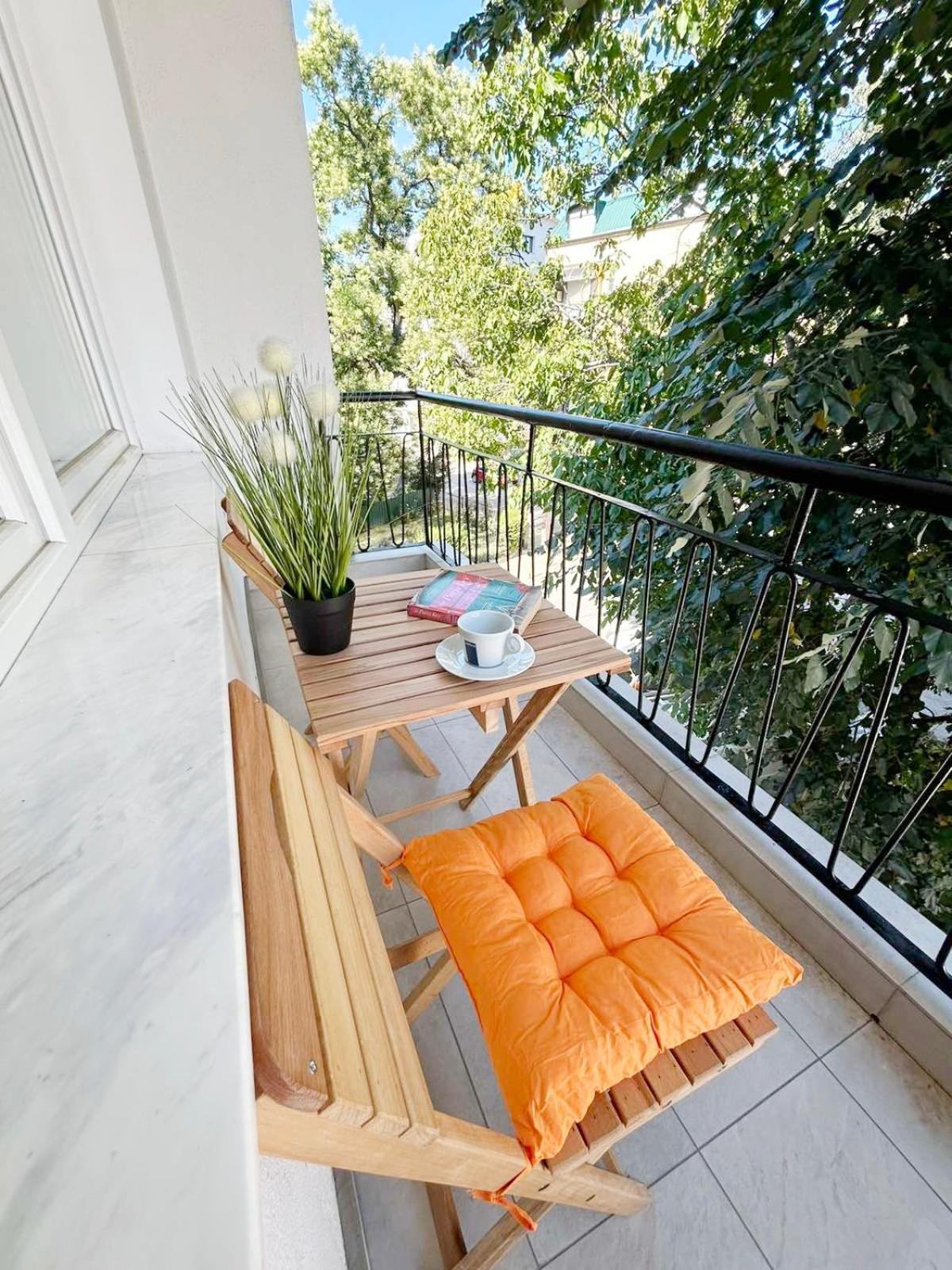 The Circle Apartment Скопье Экстерьер фото